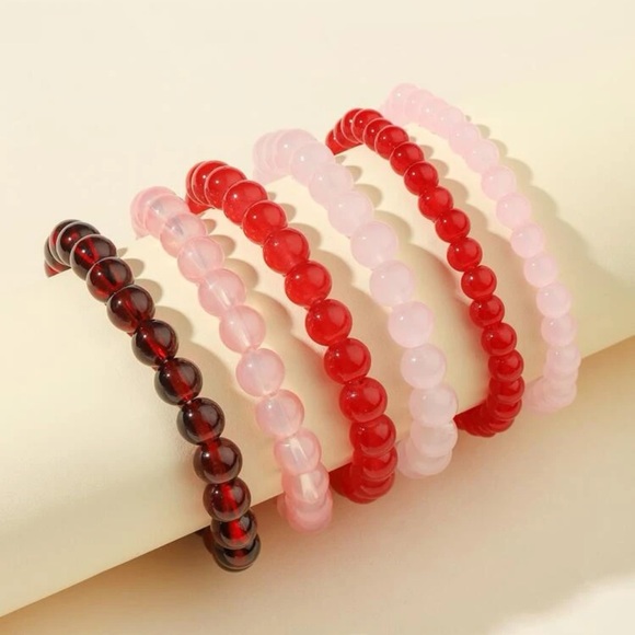 Funn Fashionable Bracelets - Picture 2 of 2